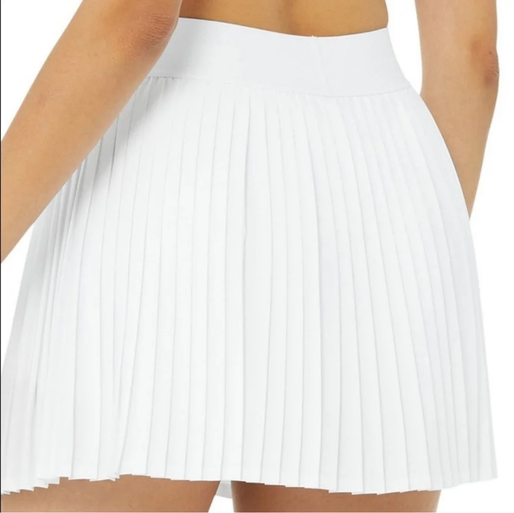 New Alo Yoga Aces Tennis Skirt White Size Large L Pleated